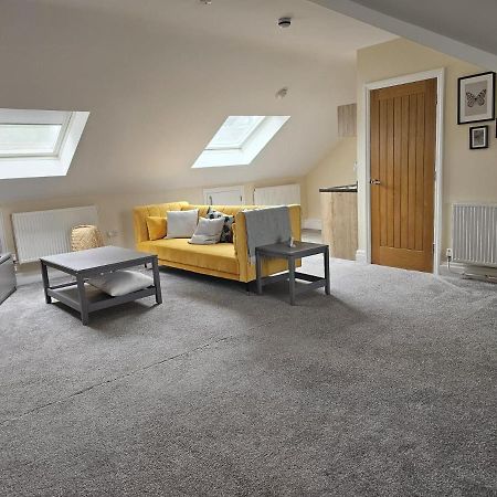 Lovely 1-Bed Loft In Newport Zewnętrze zdjęcie